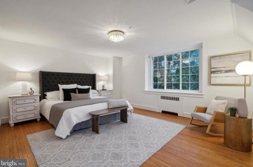 426 Durham St, Philadelphia PA  19119-1222 exterior