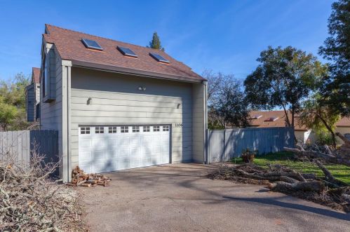 1106 River Rock Dr, Folsom, CA 95630-2029