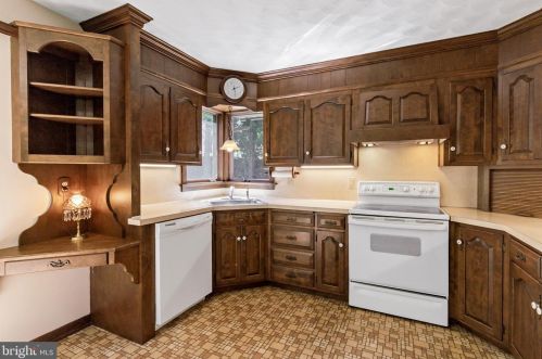 92 Euclid Ave, Lancaster PA  17603-6807 exterior