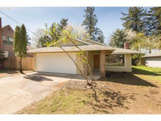 409 136th Ave, Portland OR  97233-1823 exterior