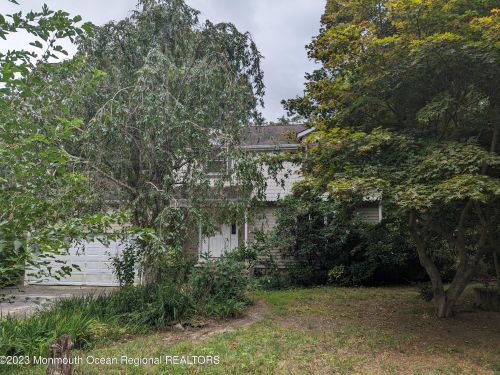 263 Latimer Ave, Berkeley Township, NJ 08721-3468