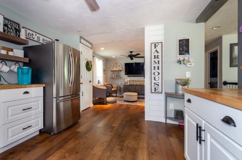 106 Kenney Rd, Concord, NH 03307-1703