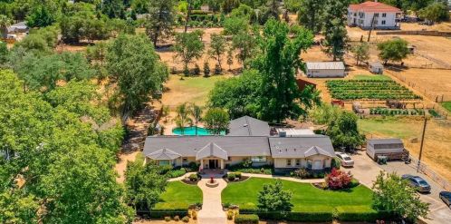 8960 Golden Gate Ave, Citrus Heights, CA 95662-2216