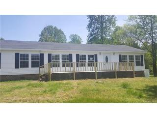 6065 Aldwick St, Kannapolis, NC 28081-8735