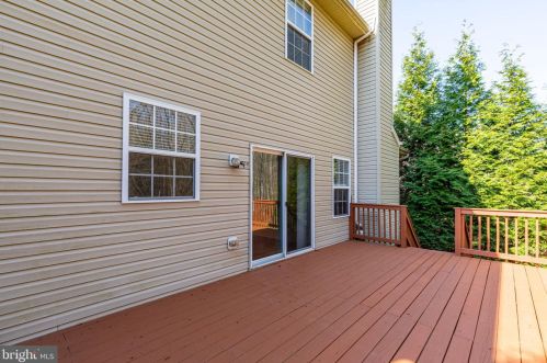 579 Windsong Dr, Aberdeen MD  21001-1809 exterior