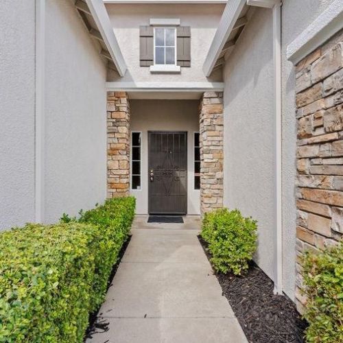 9021 Fallsmont Dr, Folsom, CA 95762-5003