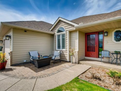 3231 Black Oak Dr, Saint Paul MN  55121-2334 exterior