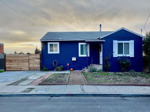 25467 Del Mar Ave, Hayward, CA 94542-1809