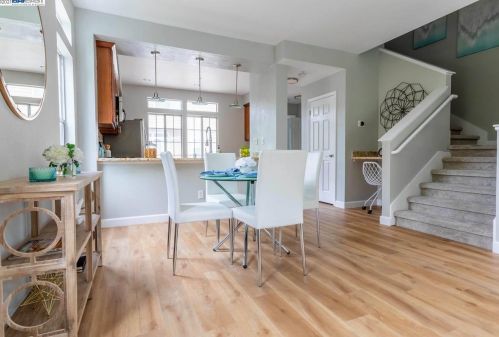 1171 La Rochelle Ter, Sunnyvale, CA 94089-1786