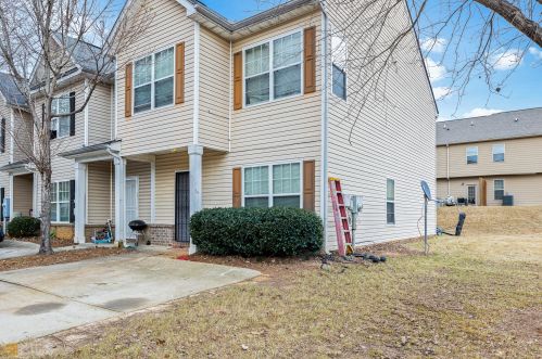 1692 Broad River Rd, Atlanta, GA 30349-9157