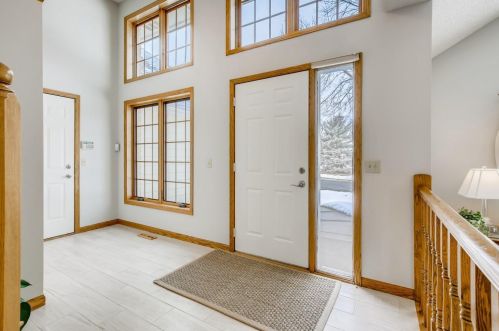 1252 Bucher Ave, Saint Paul MN  55126-8602 exterior