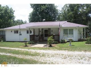 166 Lakeview Rd, Toccoa, GA 30577-7956