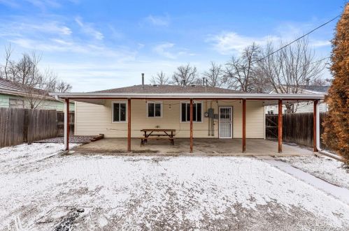 1936 Joliet St, Denver CO  80010-2466 exterior