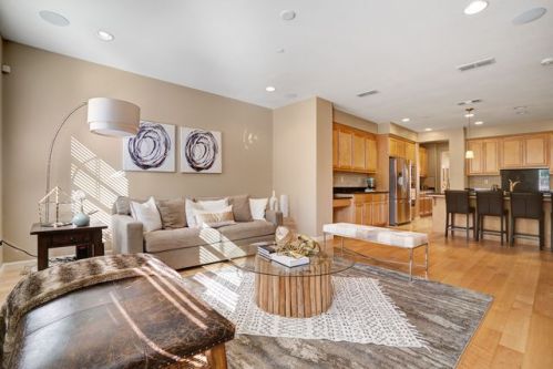 4521 Mirano Ct, Pleasanton, CA 94568-4812