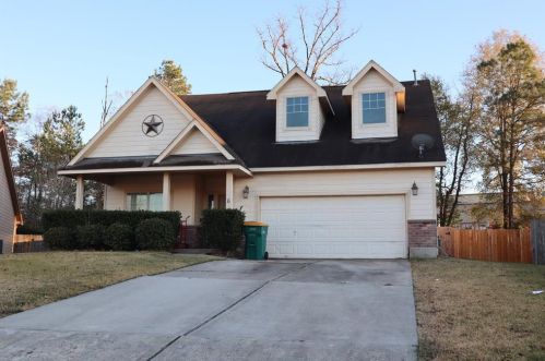 6 Briar Grove Ct, Conroe, TX 77301-2215