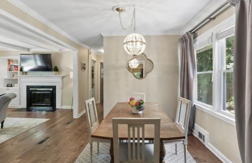 1830 Fernwood Rd, Atlanta GA  30318-2514 exterior