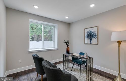 1013 24th St, Philadelphia PA  19146-2543 exterior