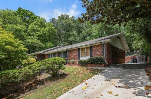 534 Colewood Way, Atlanta, GA 30328-2955