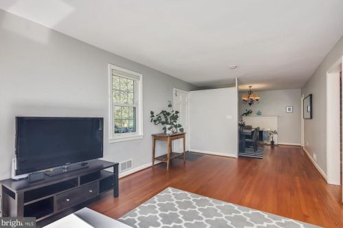 10129 Greenock Rd, Silver Spring MD 20901-2031 exterior