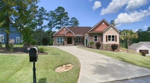 208 Niblick Ln, Mc Cormick, SC 29835-2809
