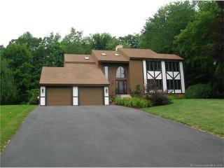 113 Cranberry Ln, Middletown, CT 06457-5168