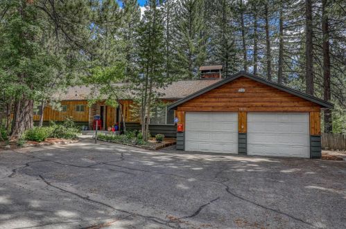 10191 Donner Trail Rd, Truckee CA  96161-4937 exterior