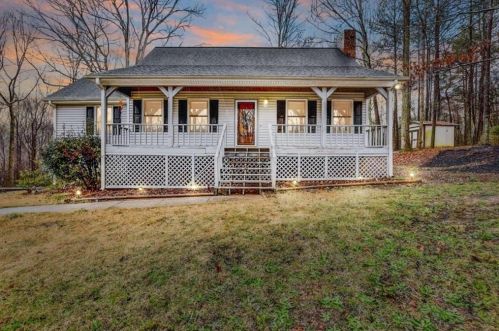 55 Acorn Ct, Villa Rica, GA 30180-4027