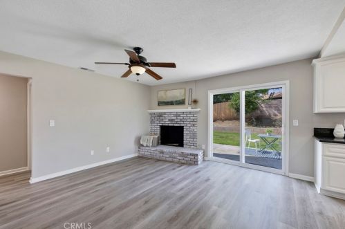 6969 Hillside Ave, Riverside CA  92504-2071 exterior