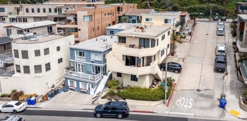 301 44th St, Manhattan Beach, CA 90266-3014