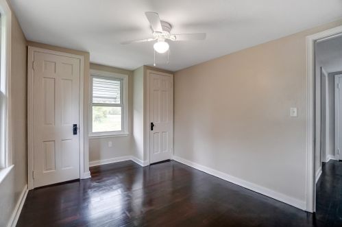 2236 Burnett Rd, Springfield OH  45505-3428 exterior
