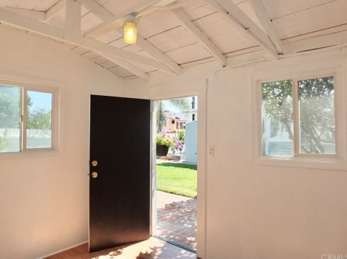 502 Claudina St, Anaheim CA  92805-2701 exterior