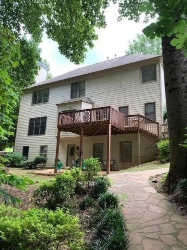 107 Misty Valley Dr, Holly Springs, GA 30114-7701