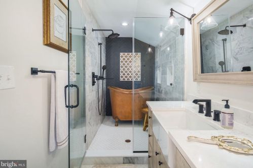 434 Lakeview Ave, Tavistock NJ  08033-1612 exterior