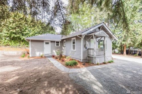 949 130 St, Seattle WA  98133-7502 exterior