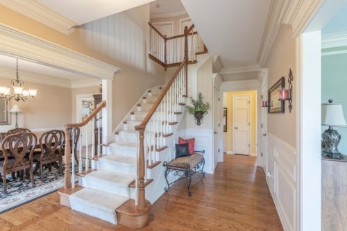 1042 Kristin Ct, Batavia, IL 60510-3372