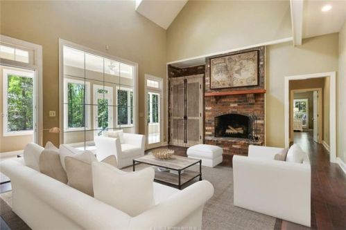 1012 Oakwood Dr, Bellinger SC  29927-9026 exterior
