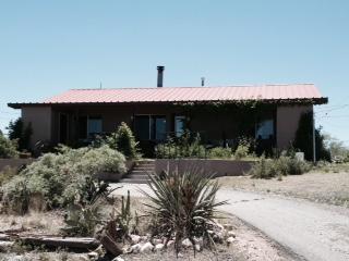 101 Juniper St, Campus, NM 87801-3909