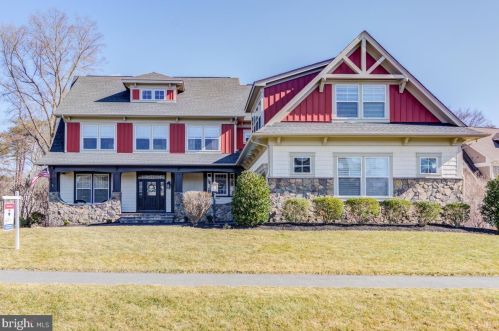 8325 Pine Knott Ct, Gainesville, VA 20155-5218