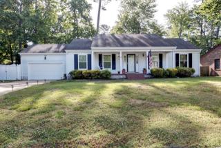18 Cherbourg Dr, Newport News, VA 23606-1525