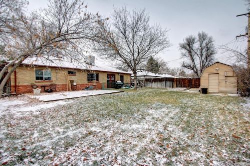 928 Scranton St, Denver CO  80011-6404 exterior