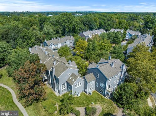 3 Halstead Pl, Princeton NJ  08540-6320 exterior