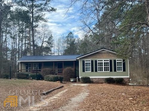 588 Lake Buckhorn Rd, Temple, GA 30179-5311