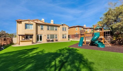 1124 Championship Rd, Oceanside, CA 92057-1939
