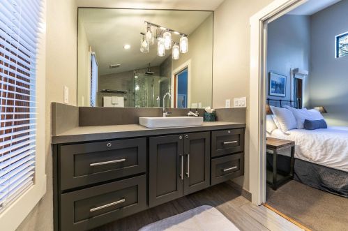 705 Conifer, Truckee CA  96161-3924 exterior