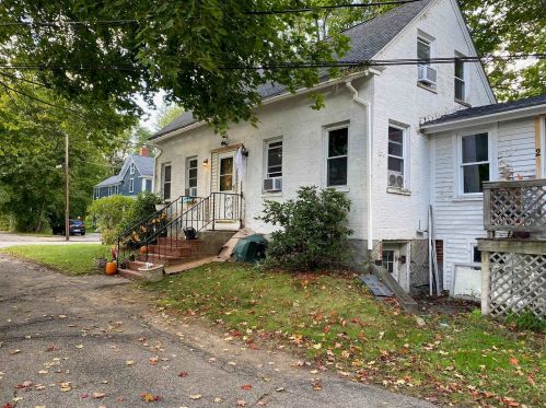 166 Locust St, Dover, NH 03820-4033