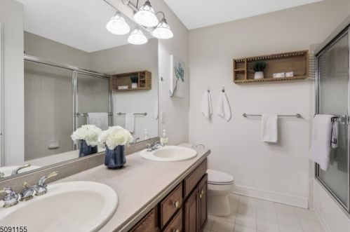 5 Poplar Ct, Dover NJ  07869-2429 exterior