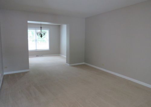 2214 Gleneagles Dr, Naperville IL  60565-3131 exterior