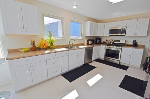 43374 Somerset Ct, Elizabeth CO  80107-9377 exterior