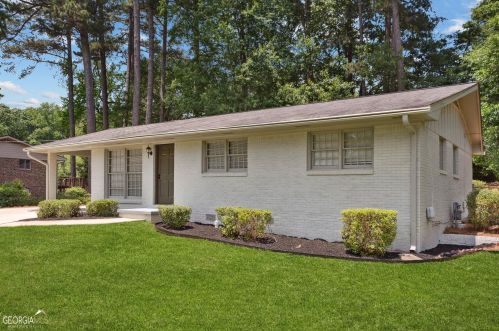 3636 Castle Rock Way, Tucker, GA 30084-8303
