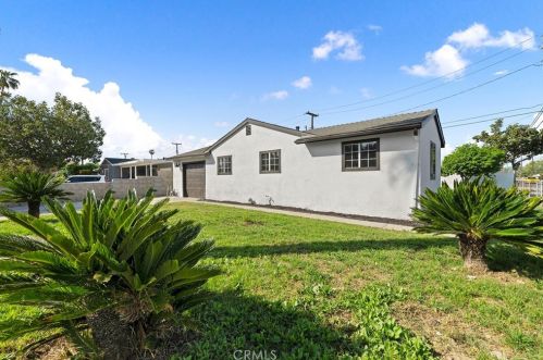 4196 Madrona Rd, Riverside CA  92504-2919 exterior